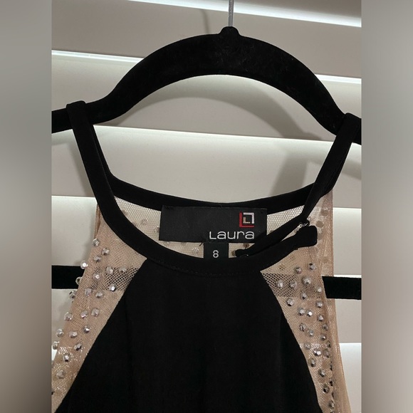 Laura Evening Gown/Prom Dress Size 8 - Picture 5 of 5